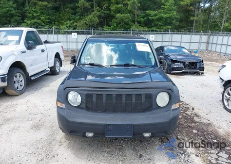 2015 Jeep Patriot High Altitude Edition z USA, uszkodzony, nr VIN 1C4NJRFB7FD176142